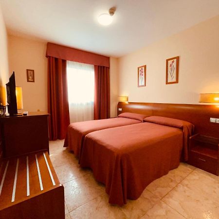 Torrijos Otel Cheste Dış mekan fotoğraf