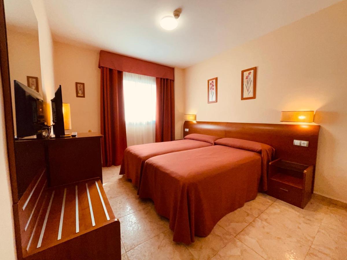 Torrijos Otel Cheste Dış mekan fotoğraf
