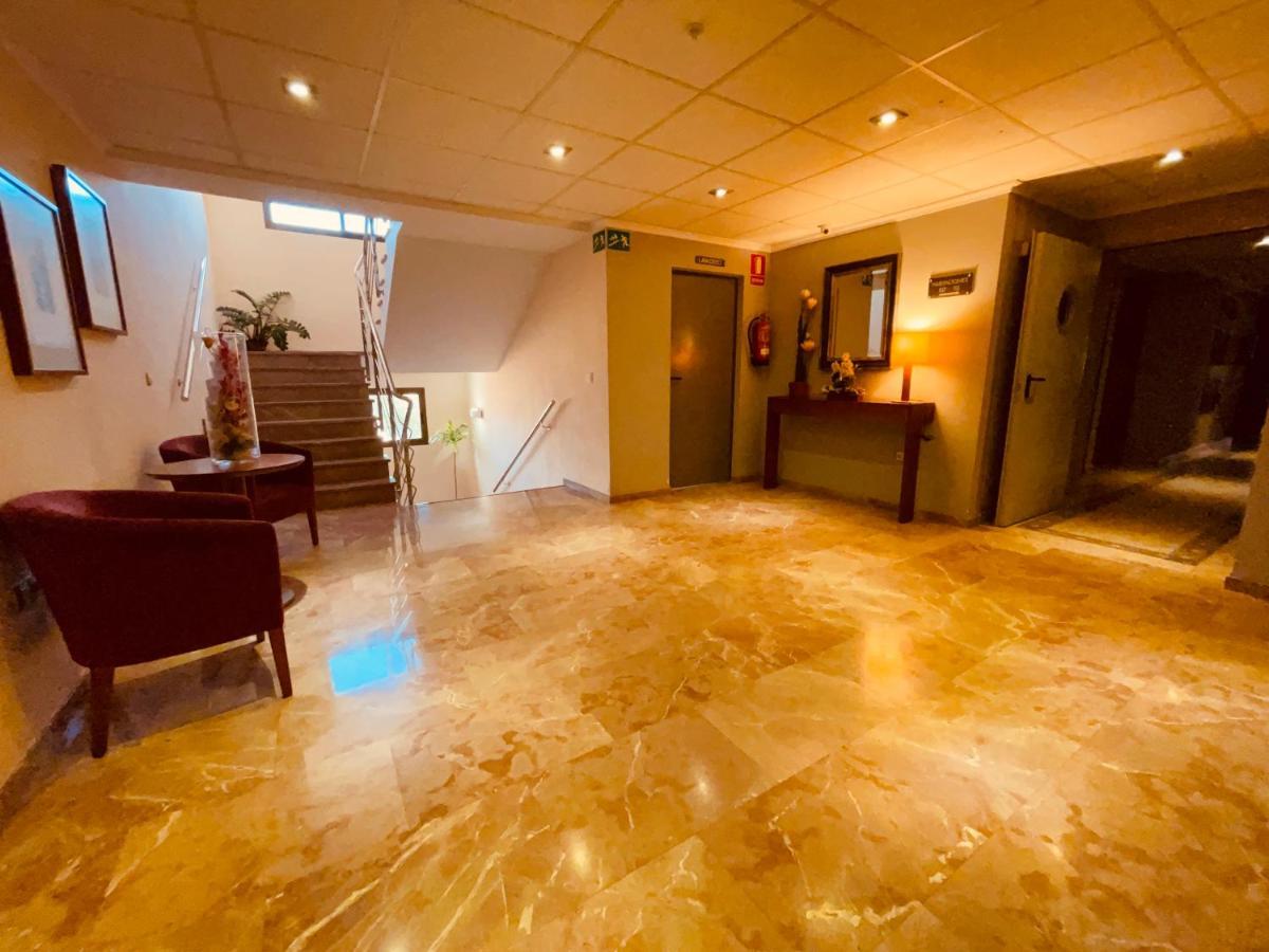 Torrijos Otel Cheste Dış mekan fotoğraf