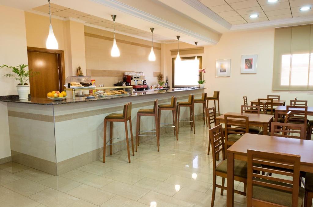 Torrijos Otel Cheste Dış mekan fotoğraf