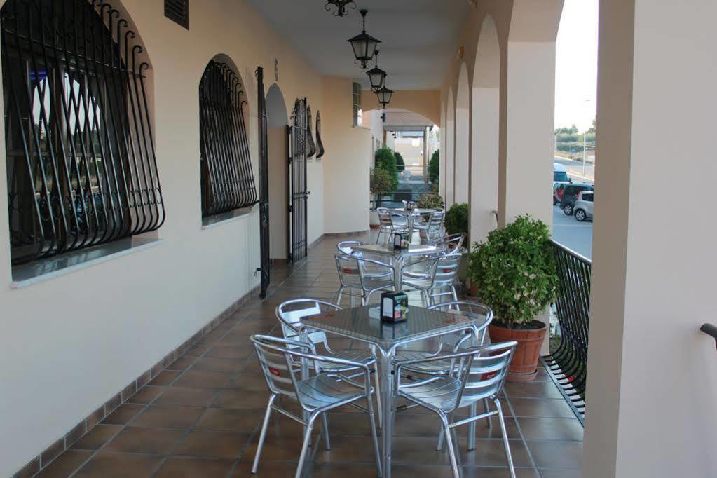 Torrijos Otel Cheste Dış mekan fotoğraf